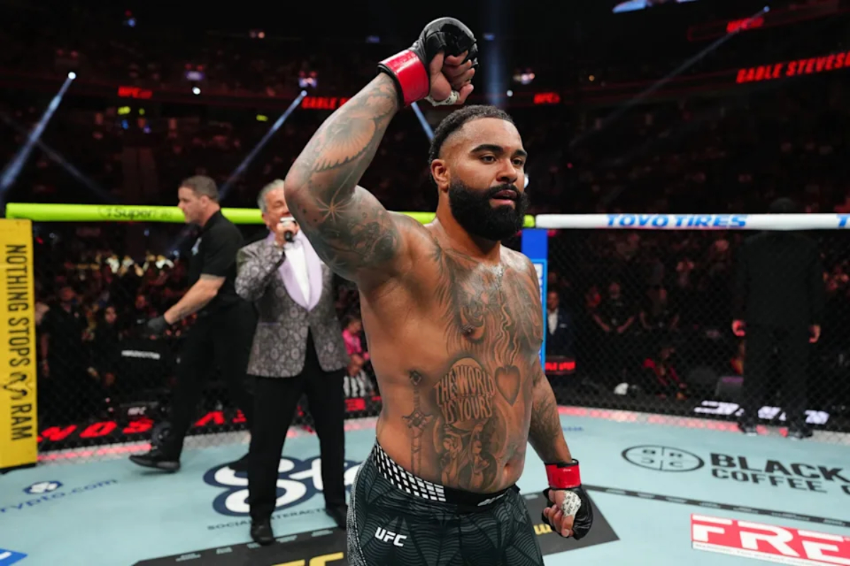 Gable Steveson reveals what he told Daniel Cormier after successful UFC 329 debut: "I'm a big DC fan"