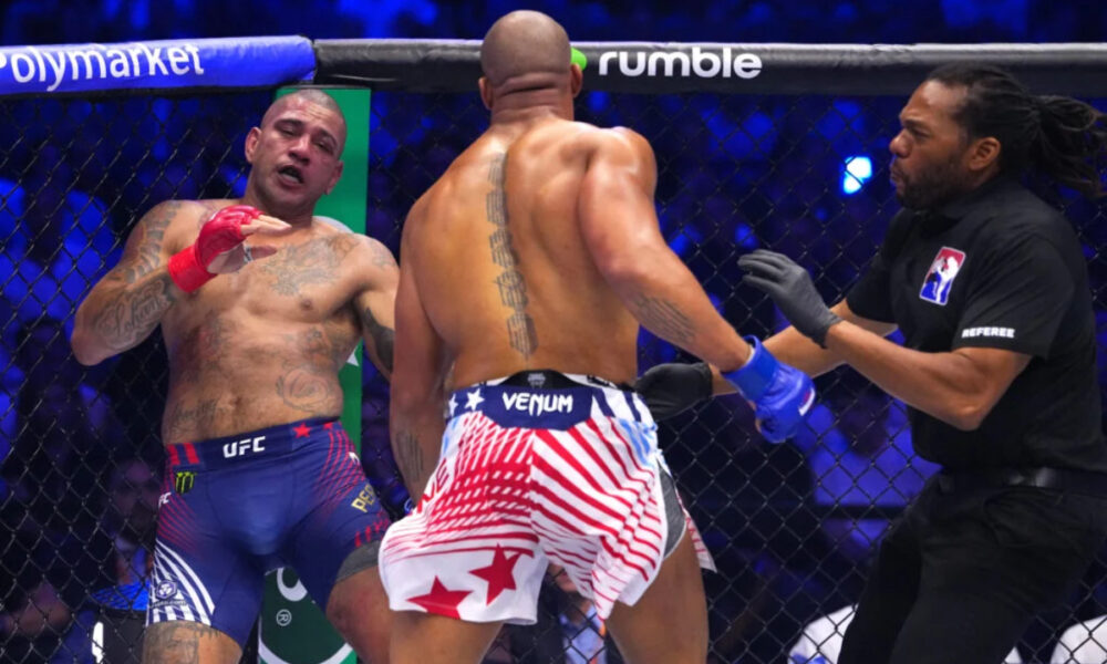 Herb Dean backed by CSAC exec Andy Foster amid Alex Pereira's harsh digs: "That looked like a normal fight to me"