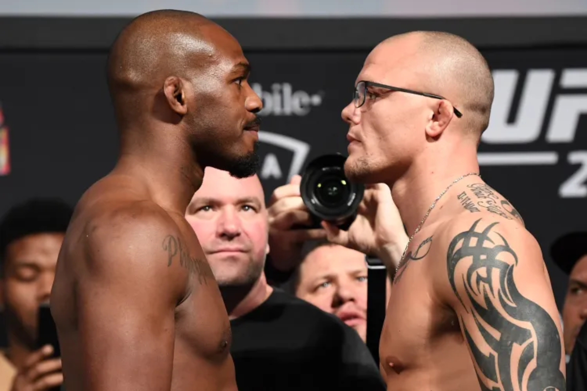 Jon Jones comments on former UFC foe Anthony Smith's arrest: "There's no problem too big for Jesus"