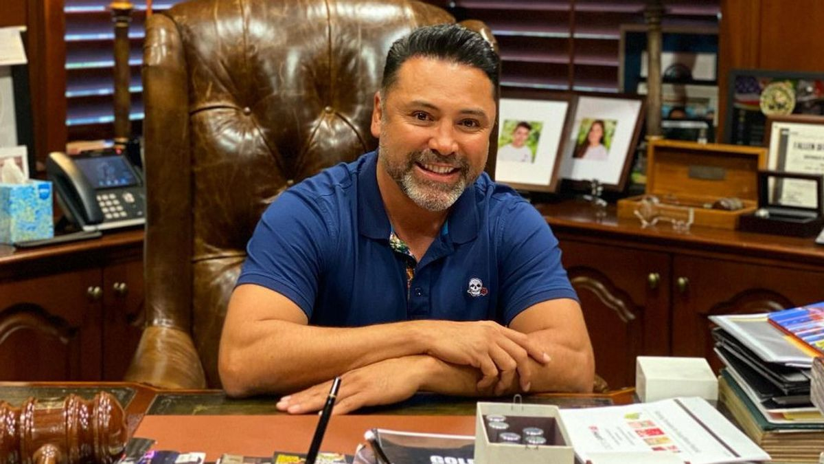 Oscar De La Hoya claims Zuffa Boxing is overpaying big names to create a monopoly: "Never a long-term deal"