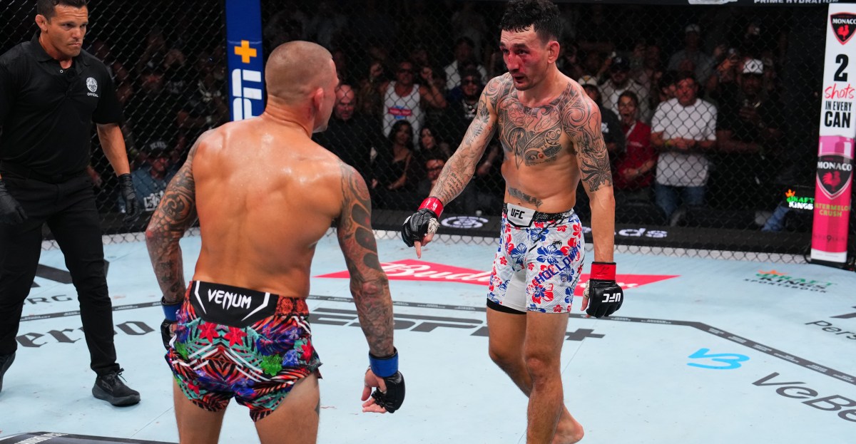 Max Holloway gives his opinion on whether Conor McGregor would meet him in the middle for a &lsquo;point down&rsquo; slugfest