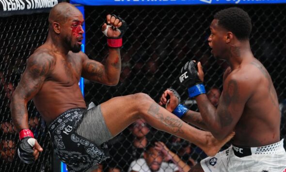 UFC 329 video: King Green survives early onslaught, rallies back to finish Terrance McKinney in first round