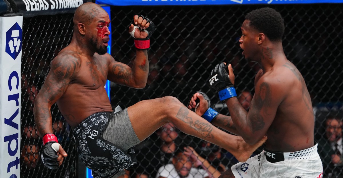 UFC 329 video: King Green survives early onslaught, rallies back to finish Terrance McKinney in first round