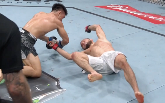 Yadong Song crushes Umar Nurmagomedov in big upset at UFC Shanghai