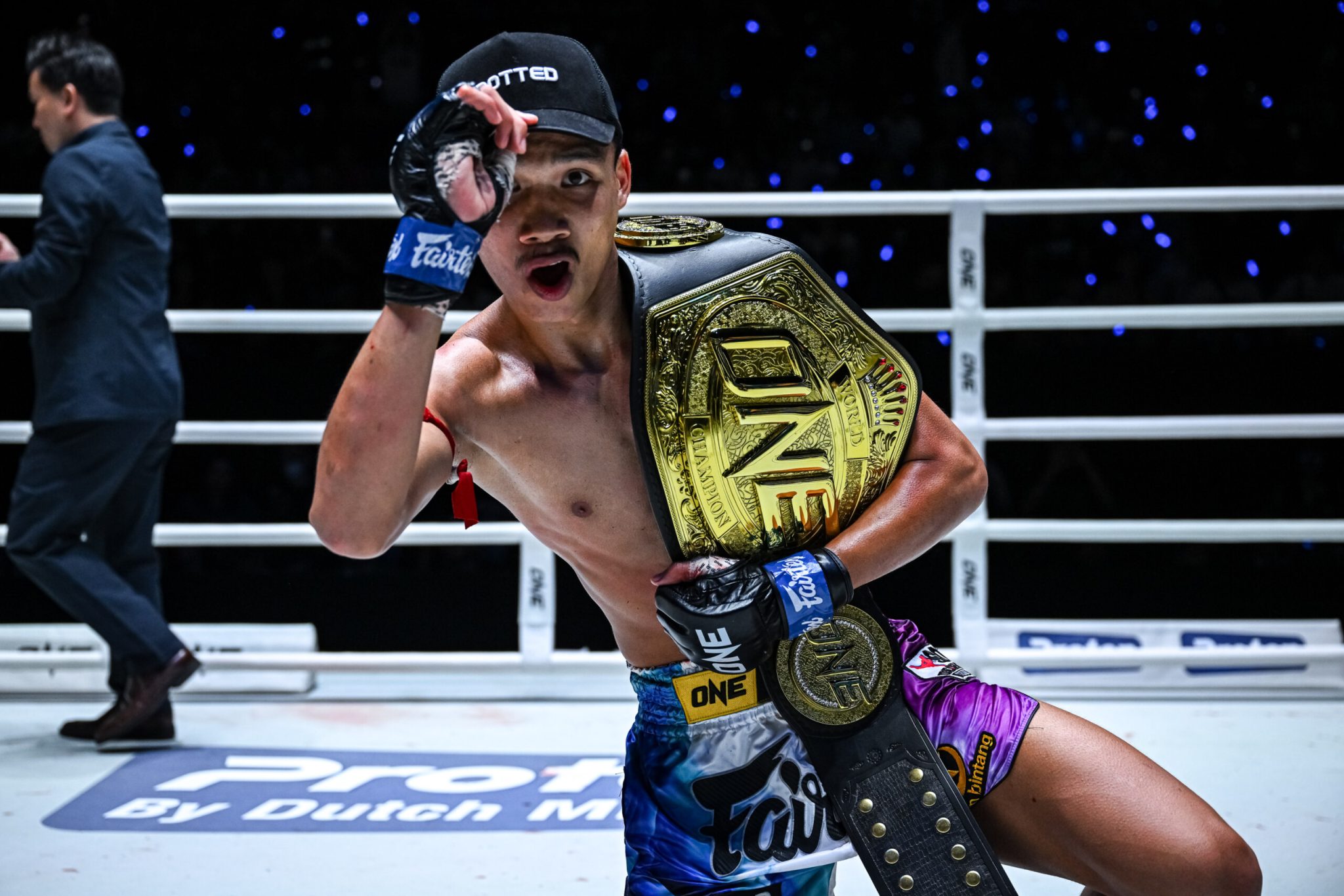 Aliff Sor Dechapan meets Malaysia's prime minister after historic ONE World Title win