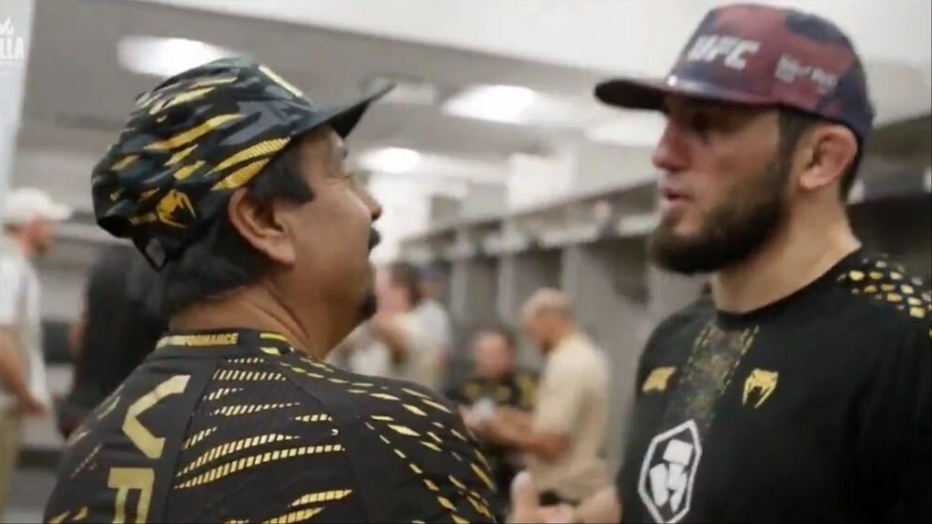 VIDEO | Islam Makhachev shares heartwarming message with cancer patient after UFC 330: 'Never give up!'