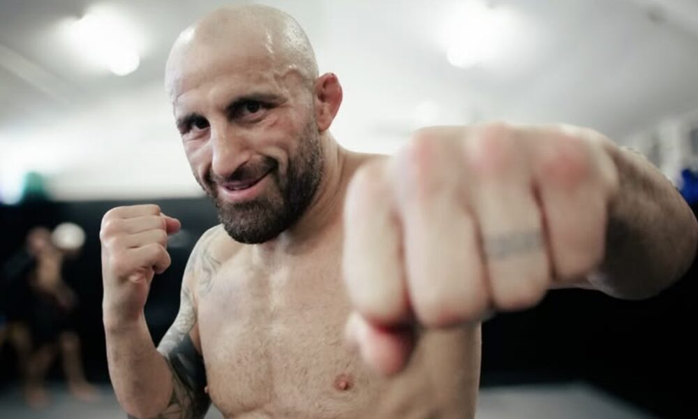 Alexander Volkanovski's coach discusses potential retirement after UFC 333