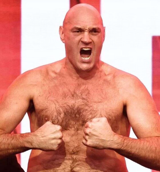 "Tyson Fury Names Two Opponents Among Top 10 Heavyweight Punchers in Boxing History"