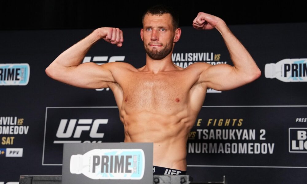 &lsquo;What the f*ck are we doing?&rsquo;: Reinier de Ridder says something has to be done about extreme weight cutting in MMA