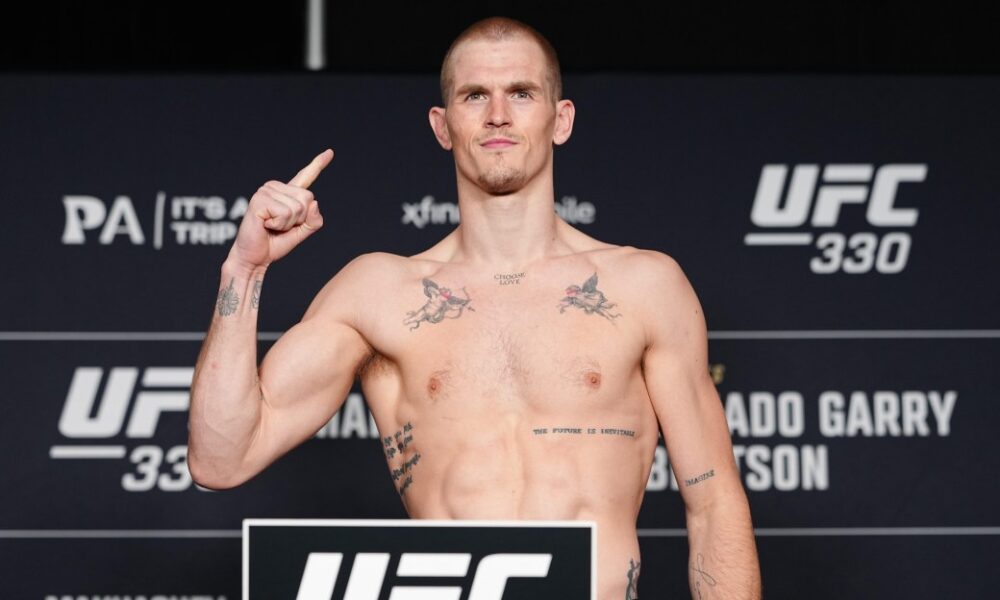 UFC 330 weigh-in results:  2 title fights set, including Islam Makhachev vs. Ian Machado Garry