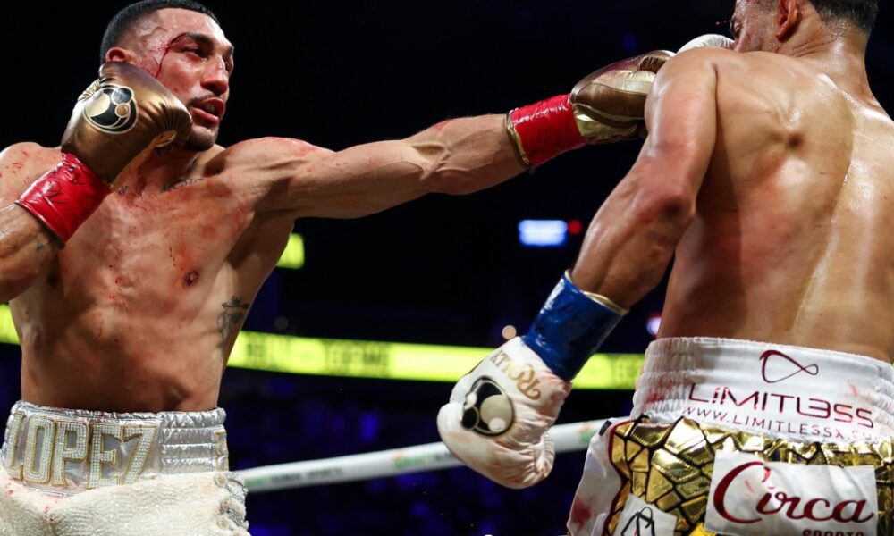 Teofimo Lopez edges Rolly Romero with majority decision to become 3-weight world champion