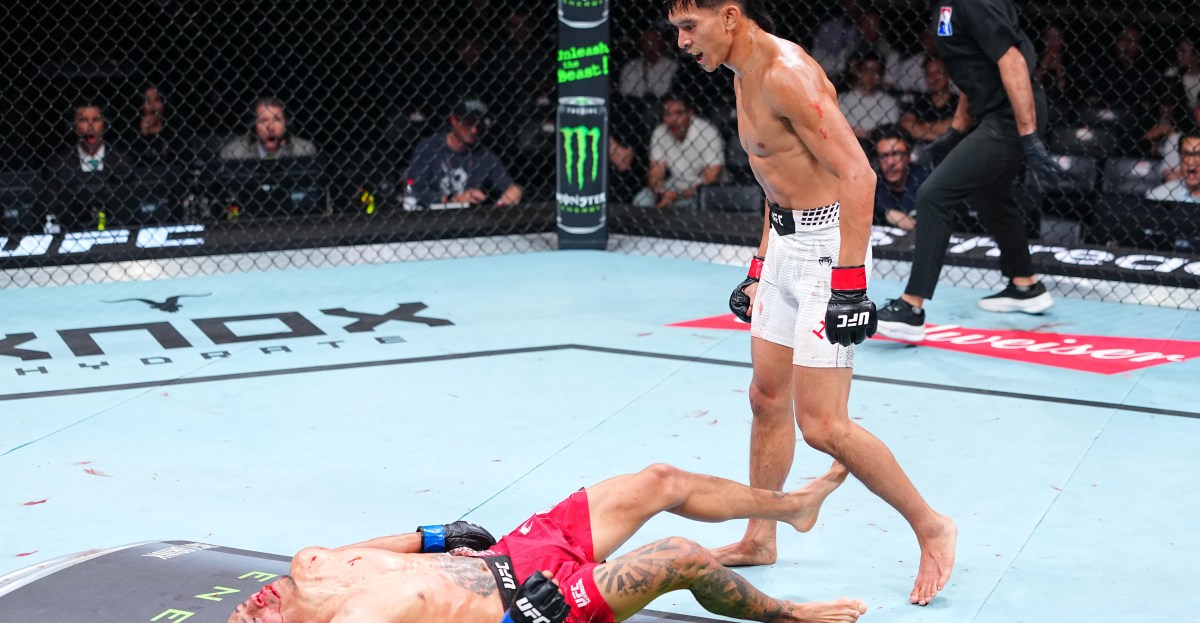 UFC Shanghai video: Undefeated Bilal prospect debuts with spectacular 1-punch knockout, nails Michael Jackson moves