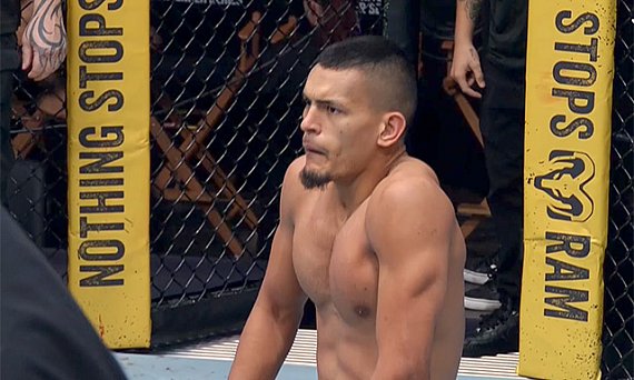 Dana White hands UFC deal to 22-year-old following controversial 15-second KO