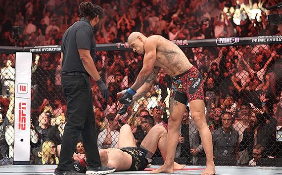 Glover Teixeira says Alex Pereira would KO Josh Hokit in Round 1