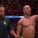 Gregory Rodrigues admits glove grab, denies cheating vs. Anthony Hernandez