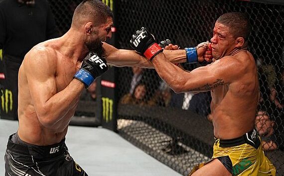 Gilbert Burns says &lsquo;yes-men&rsquo; could stand between Khamzat Chimaev & UFC gold