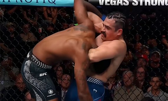 Sedriques Dumas points to late opponent switch following 57-second UFC loss