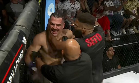 Chris Curtis claims the UFC isn&rsquo;t giving him Luis Hernandez matchup