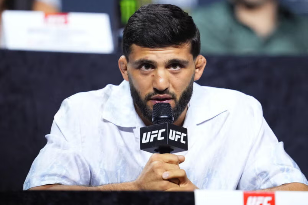 Arman Tsarukyan not interested in welterweight before breaking Islam Makhachev's UFC record: "At least five title defenses"