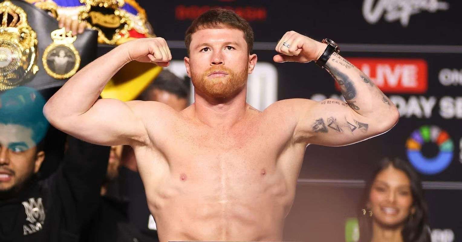 "Canelo Alvarez Set for Epic Showdown in 'Firefight' with 6 ft 3 World Champion"