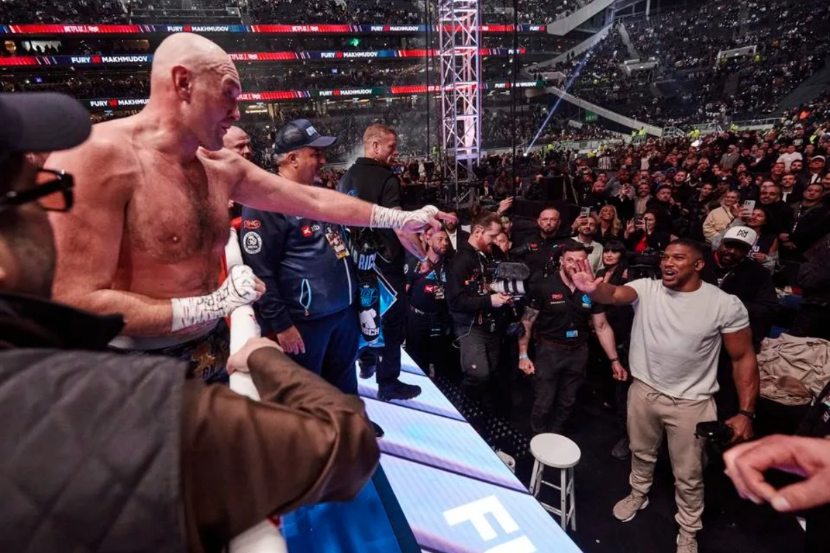 Tyson Fury calls for trilogy bout with Oleksandr Usyk after Anthony Joshua 'sh*t his pants'