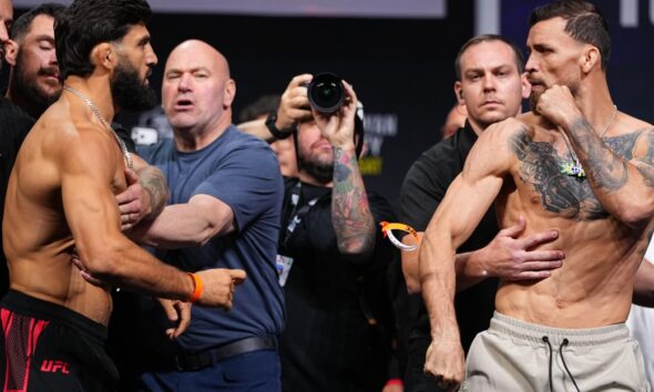 Video: Arman Tsarukyan and Mauricio Ruffy have to be separated at UFC 331 final faceoff