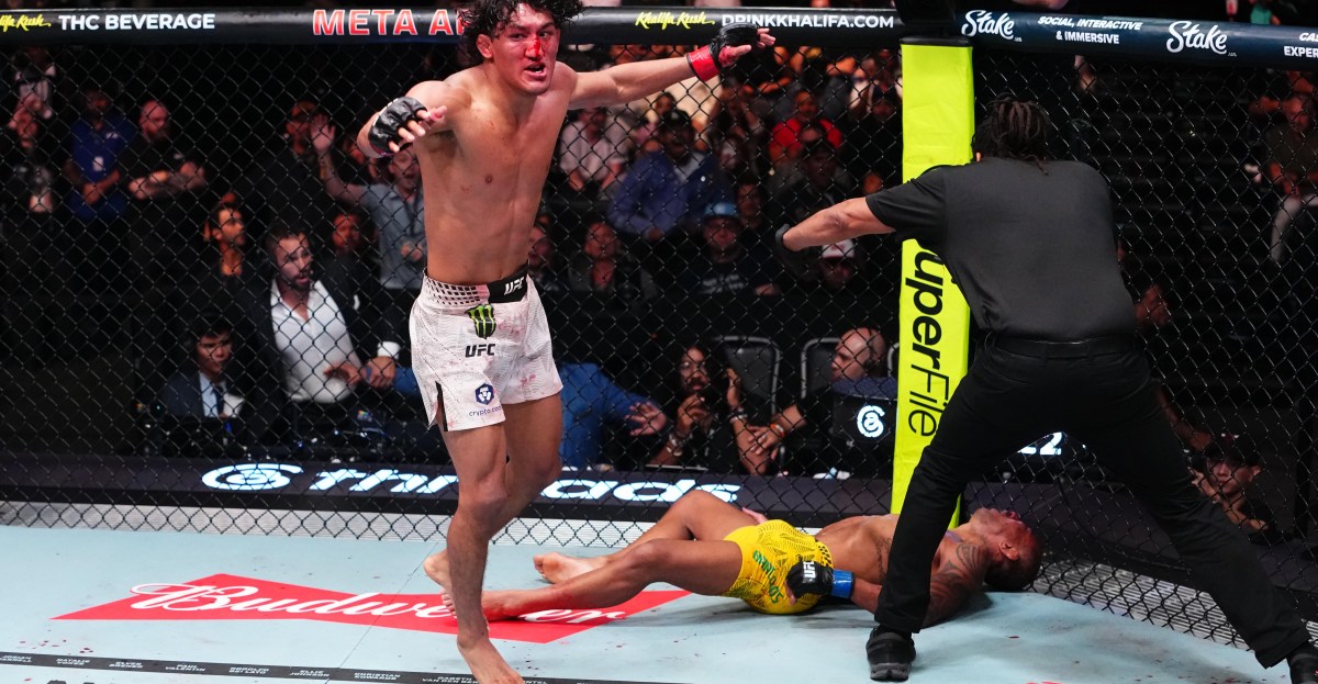 Dana White addresses Raoni Barcelos scare at UFC Vegas 121: &lsquo;Thank God, he&rsquo;s doing well&rsquo;