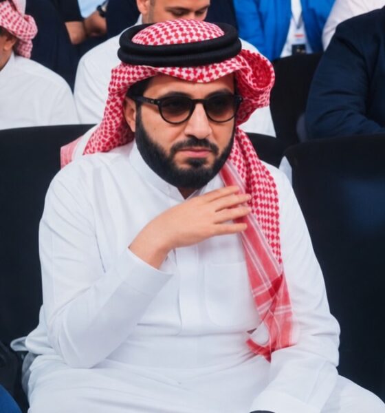 "Turki Alalshikh Promises to Revitalize Boxing: Addressing the Sport's Most Challenging Era"