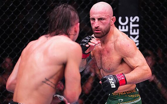 Alexander Volkanovski predicts 'wild' finish of 20-0 Movsar Evloev