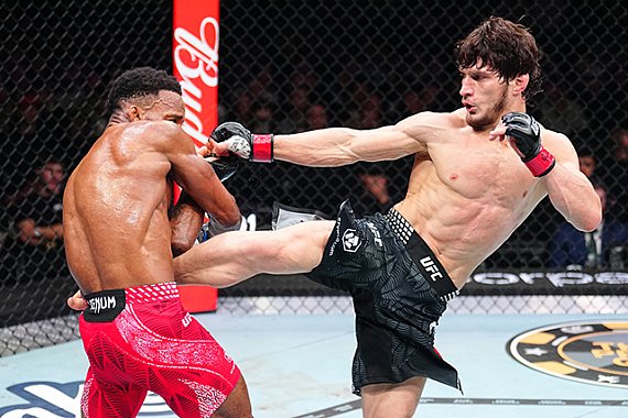 10 UFC wins, zero finishes: Movsar Evloev defends his fighting style