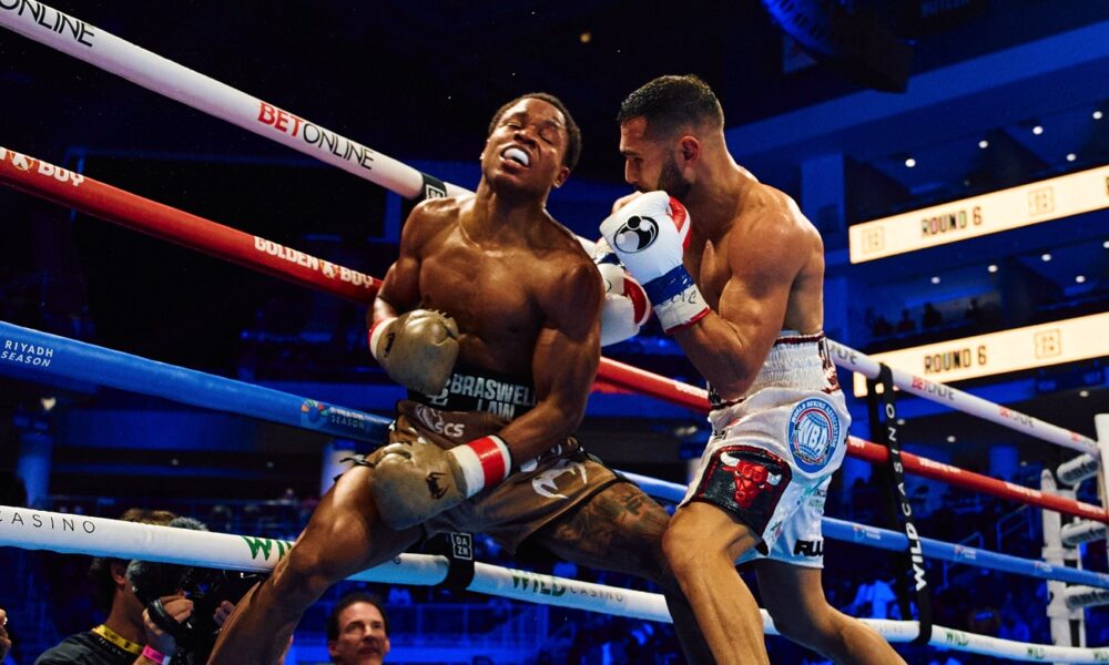 "Floyd Schofield Triumphs in Uneven Return, Claims WBA Belt"
