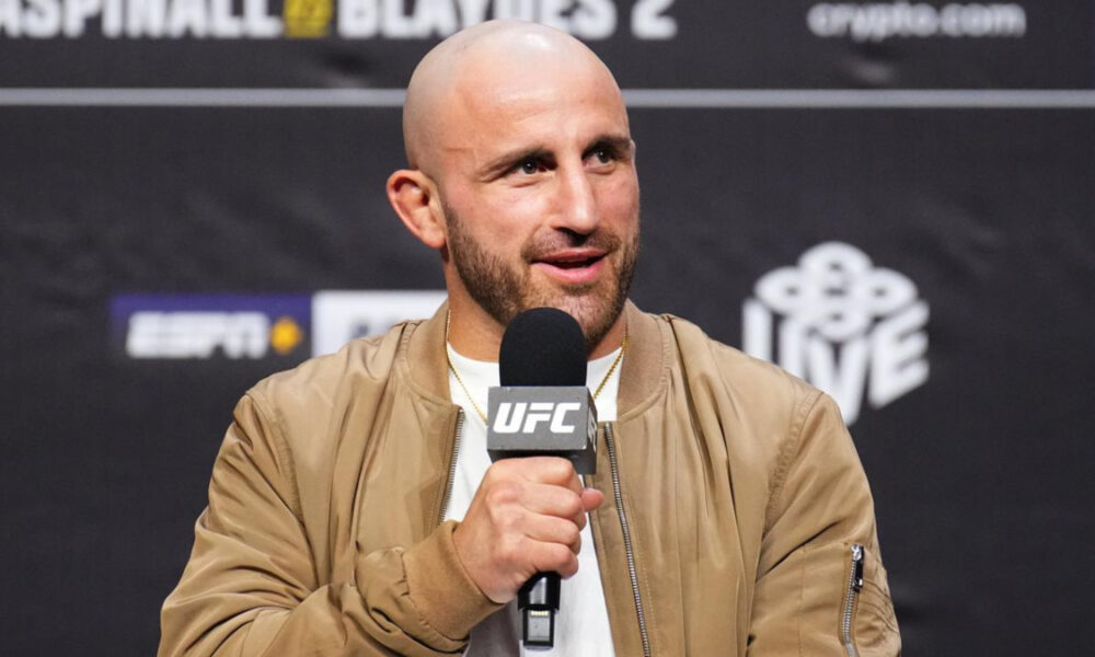 MMA analyst believes Alexander Volkanovski is 'superior' fighter to Movsar Evloev
