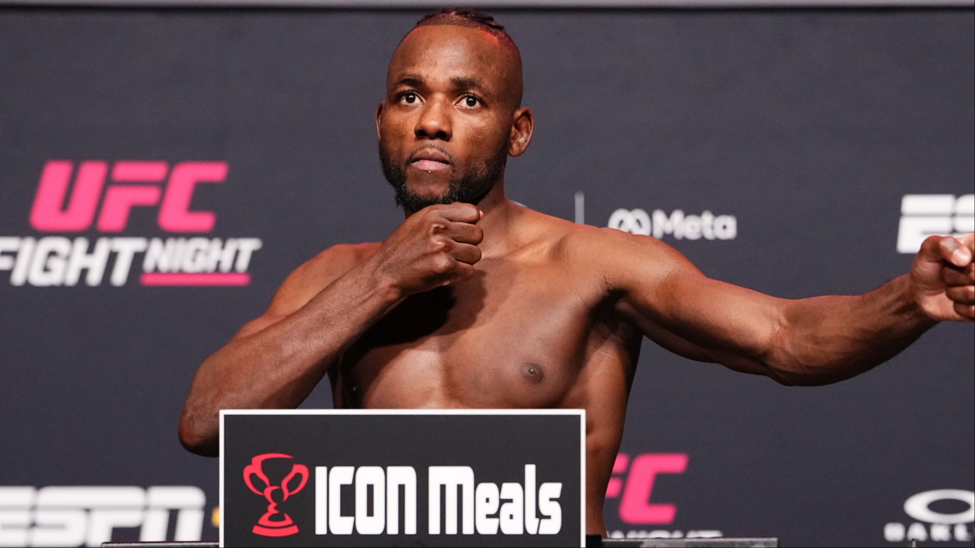 Manel Kape believes Joshua Van will be too slow to defeat him in title fight