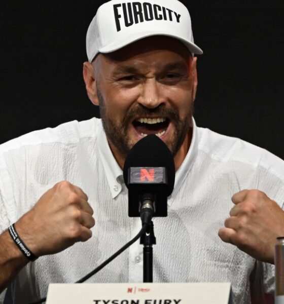 Tyson Fury Claims Fight with Anthony Joshua is a Pride of Britain Showdown