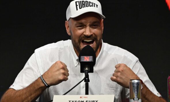 Tyson Fury Claims Fight with Anthony Joshua is a Pride of Britain Showdown